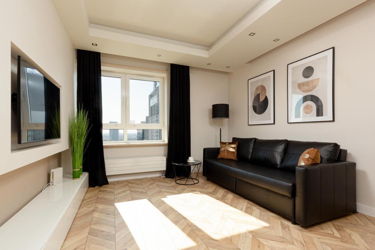 Platinum Towers Apartment With Parking By Renters Prestige Варшава Екстер'єр фото